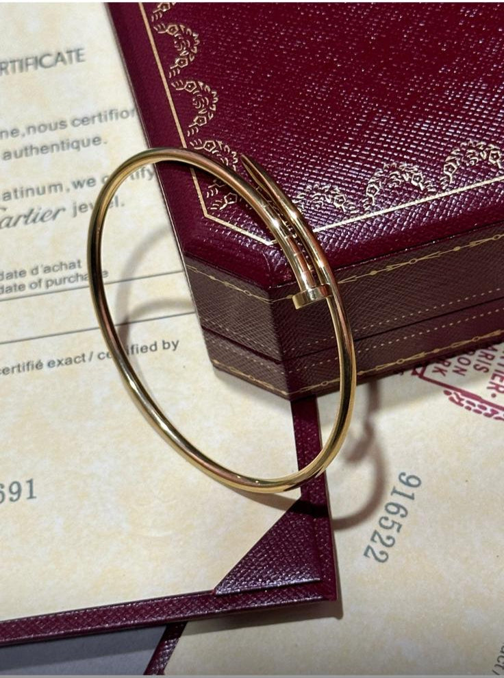 سوار كارتييه جست ان كلو الذهبي