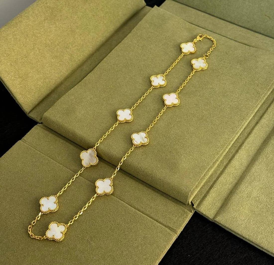 Van Cleef Alhambra كريمي - سلسلة ذهبية