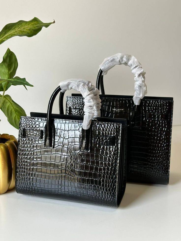 شنطة سان لوران