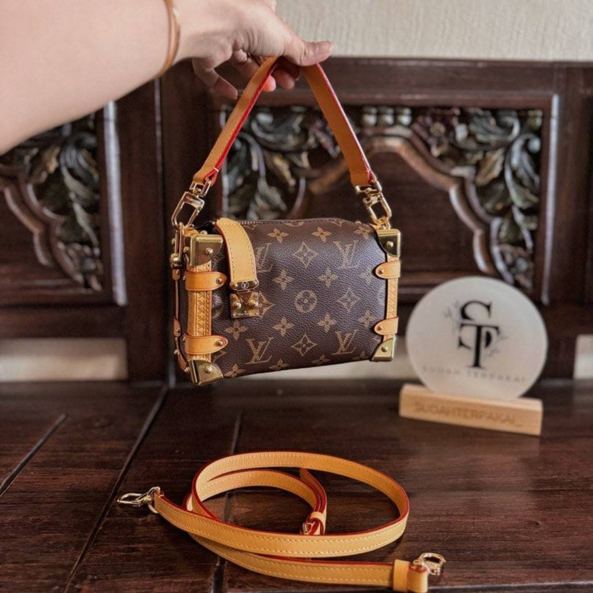 louis vuitton