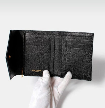 محفظة سان لوران بشعار ذهبي