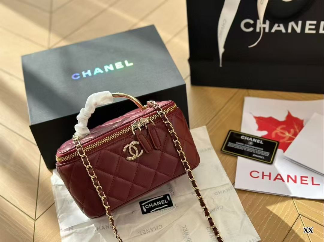 chanel cross