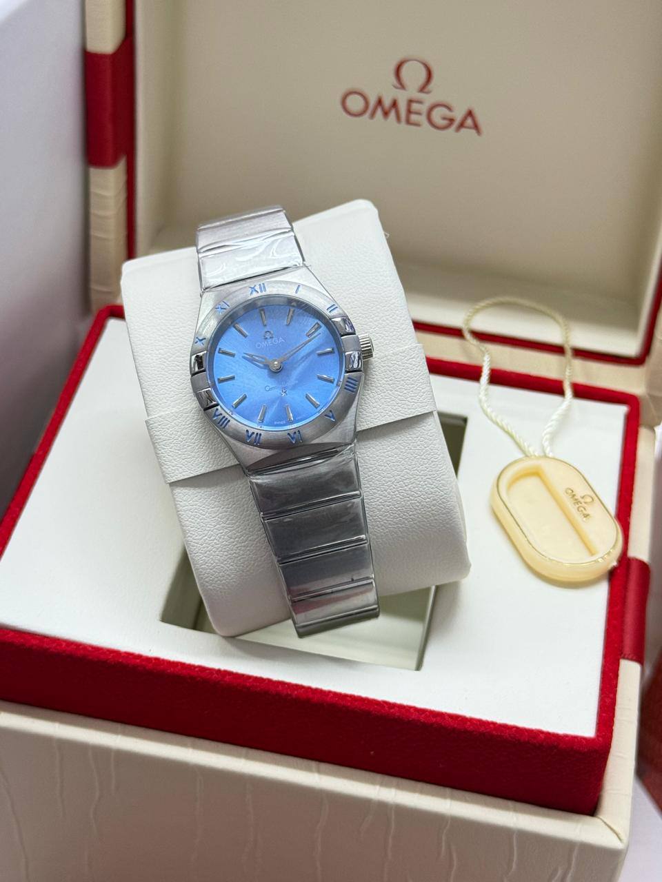 ساعة Omega