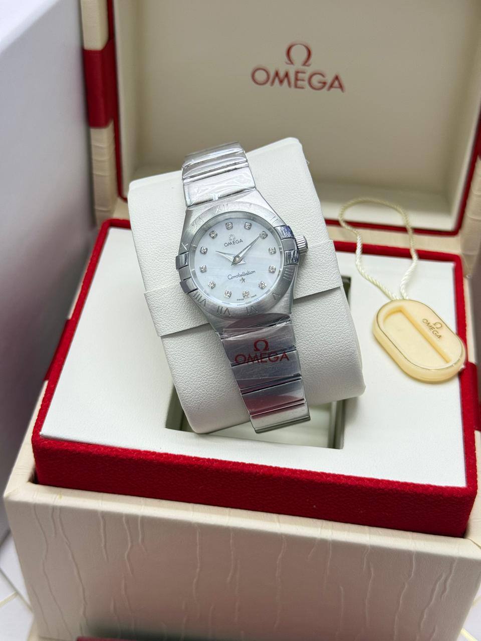 ساعة Omega