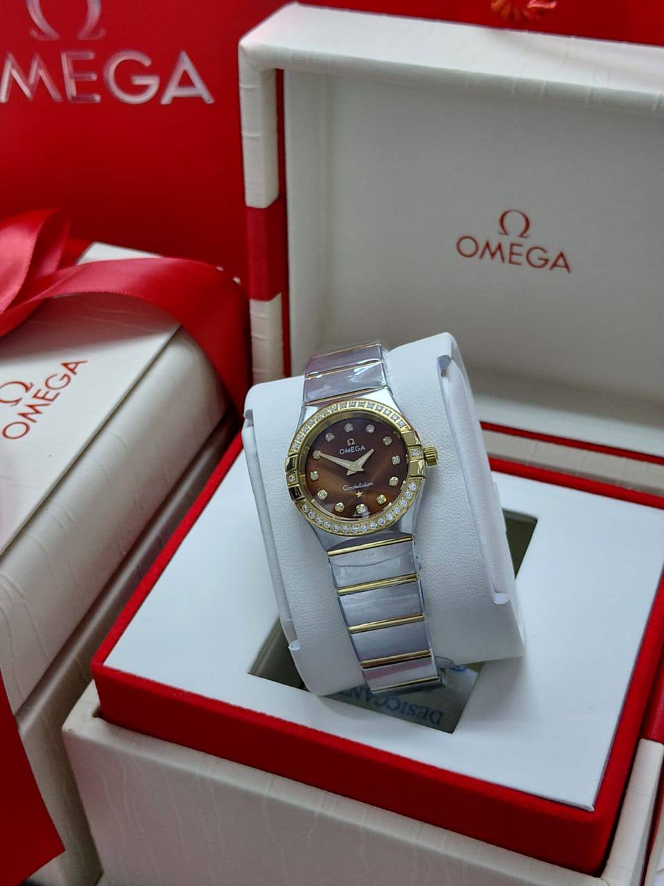 ساعة Omega
