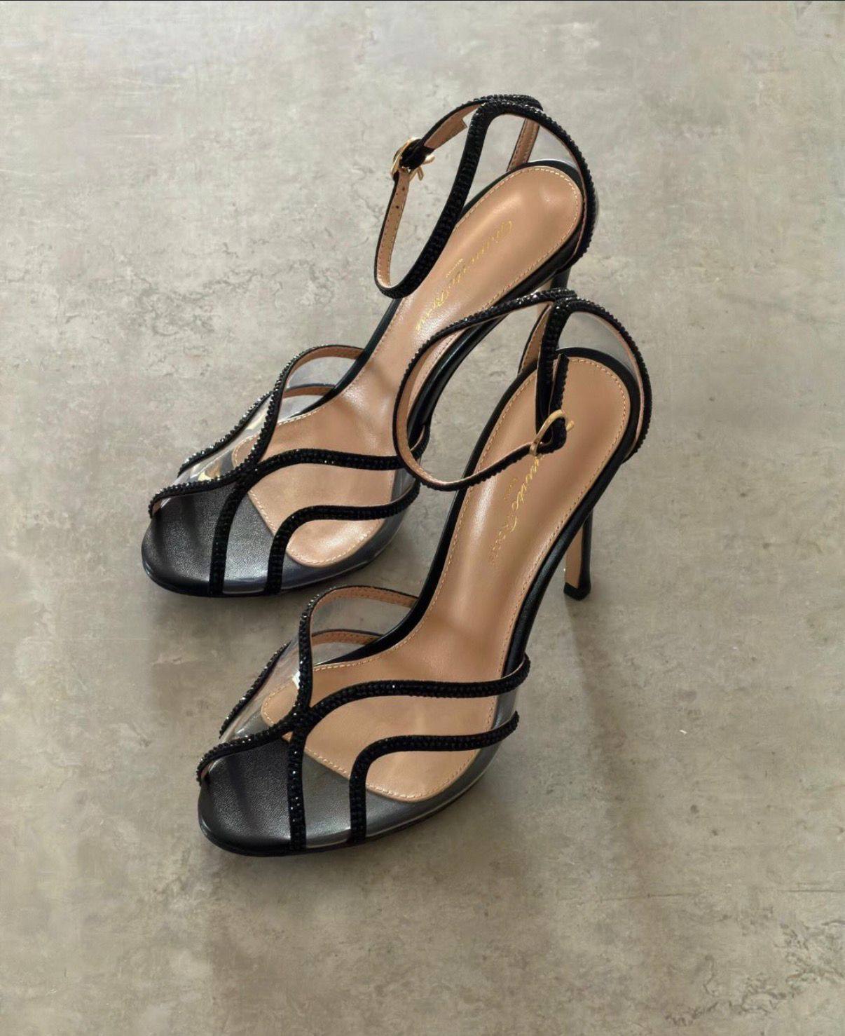 كعب Gianvito Rossi