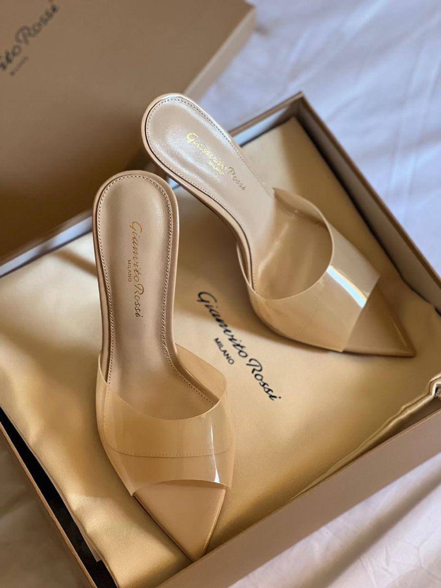 كعب Gianvito Rossi